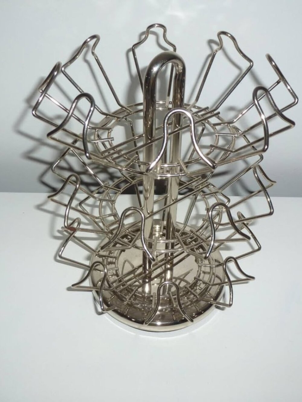 Rotating K-Cup / Pod Chrome Metal Wire Carousel 24 Pod Rack